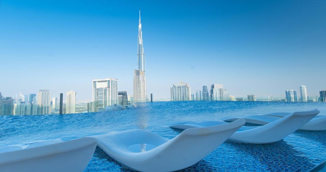 Infinity Pool & Burj Khalifa View L Luxe Paramount Dubaj Exteriér fotografie