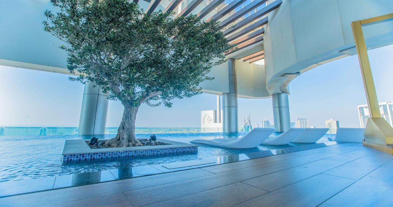 Infinity Pool & Burj Khalifa View L Luxe Paramount Dubaj Exteriér fotografie