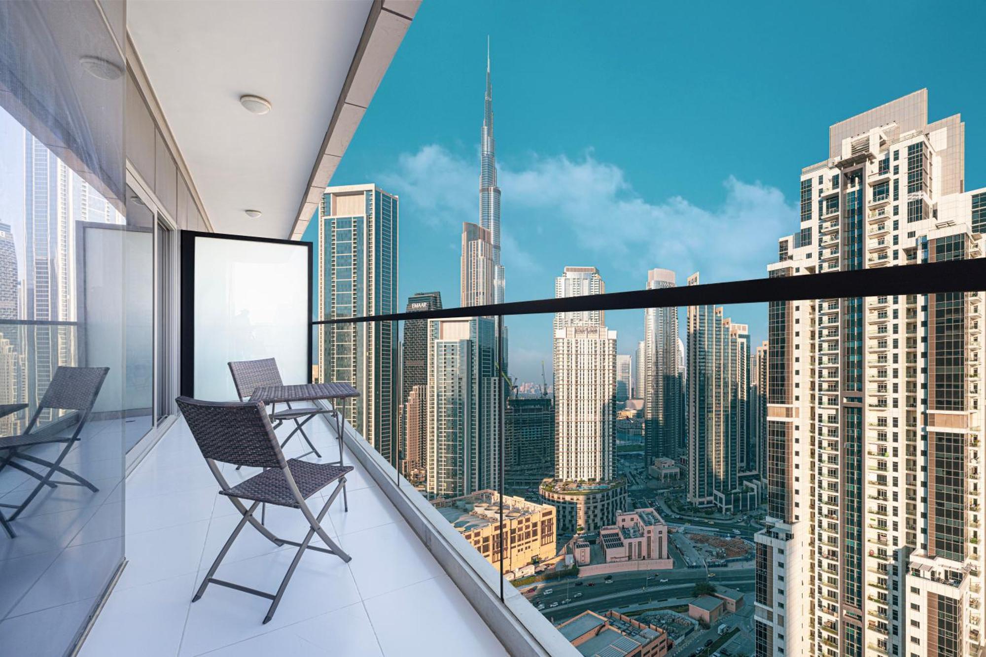 Infinity Pool & Burj Khalifa View L Luxe Paramount Dubaj Exteriér fotografie