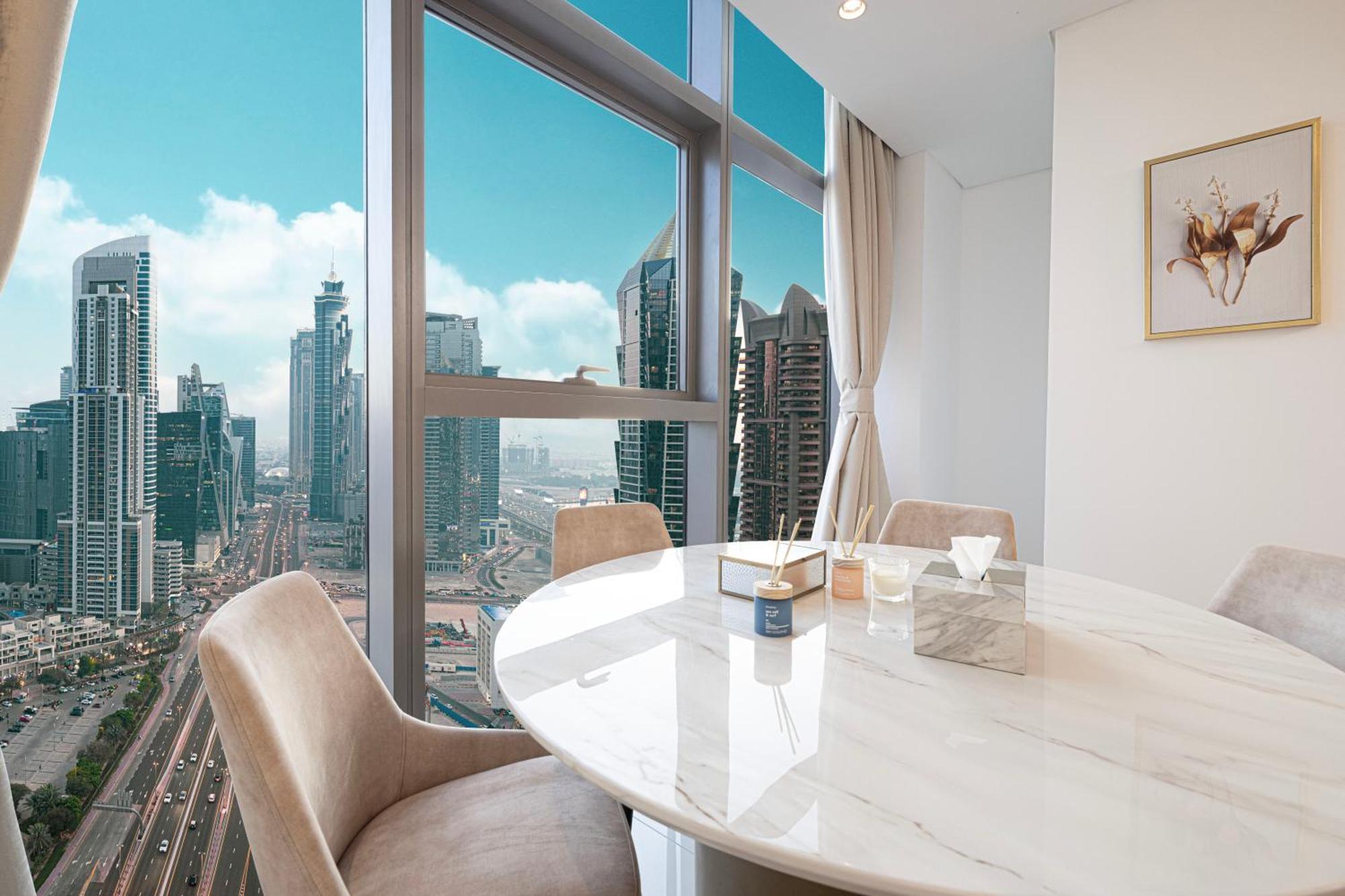 Infinity Pool & Burj Khalifa View L Luxe Paramount Dubaj Exteriér fotografie